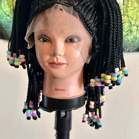 Beaded wig - Picture 4 of 5